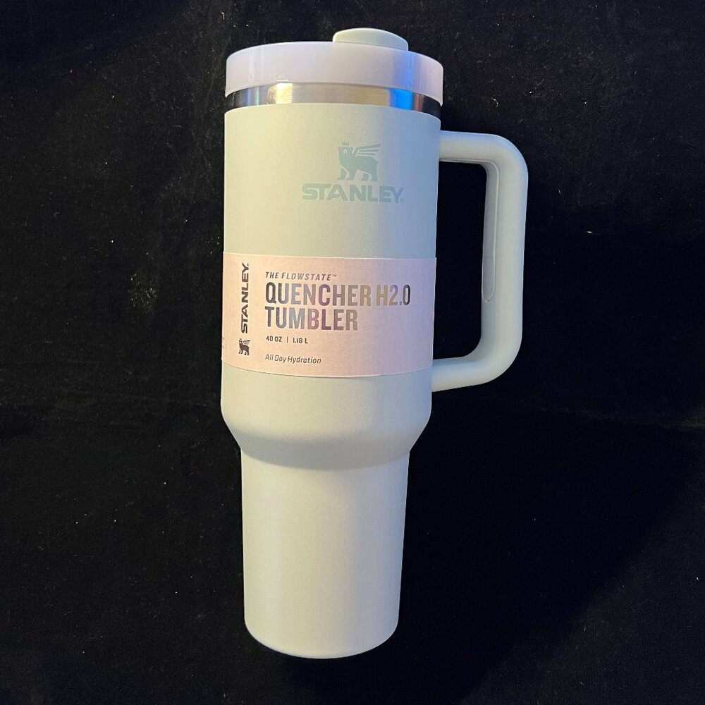 Stanley Mist 40oz Flowstate Quencher H2.0 Tumbler NIB